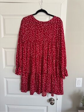 SHEIN Red Heart-Print Tiered Dress